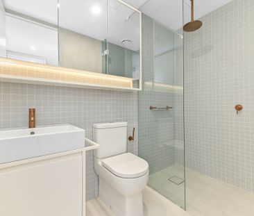 1016/52-54 O'Sullivan Road, Glen Waverley - Photo 6