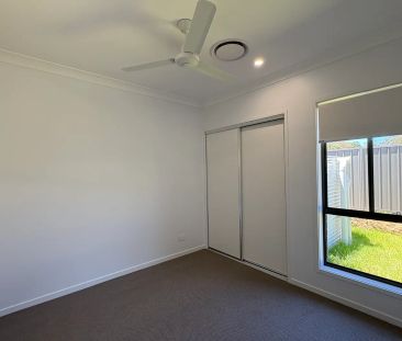 Modern 3-Bedroom Family Home with Ducted Air and Stylish Finishes - Photo 6