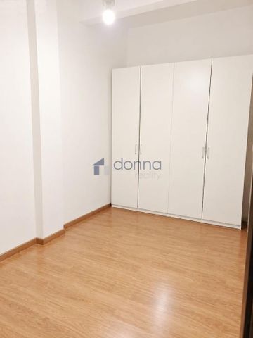 Pronájem bytu 4+kk 140 m2 - Fotografie 5