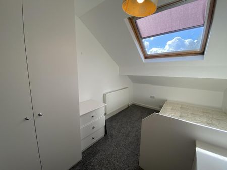 St. Michaels Terrace, Leeds, LS6 - Photo 5