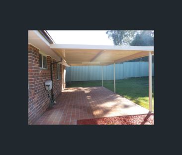 40 Semillon Cres, Eschol Park, NSW 2558 - Photo 3