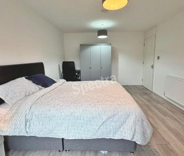 1 bedroom in a house share to rent - Photo 6