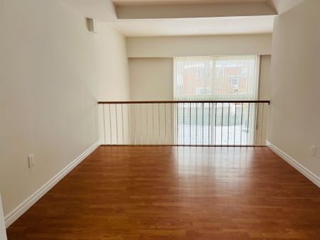 For Lease - 258 Sprucewood Court, Toronto, Ontario - Photo 5