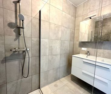 Appartement te huur - Foto 6