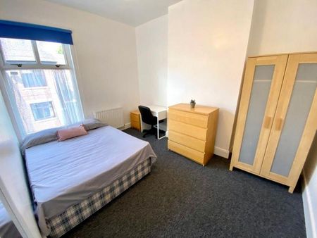 5 bedroom house share to rent - Photo 2