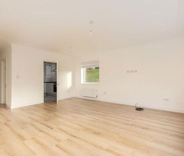 3 bedroom apartment to rent - Photo 1