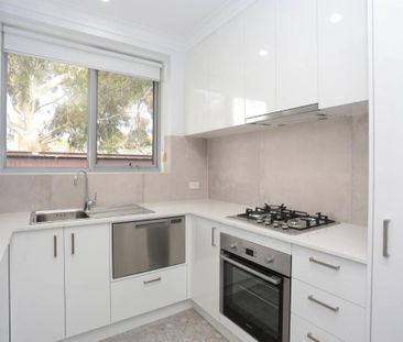 6/8 Davis Street RICHMOND - Photo 5