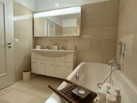 4.5 Room Apartment, 160m2, Lakeview, Pool, 2 Garage Parkings - Photo 3