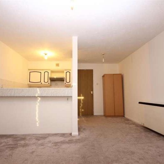 Cotton Avenue, North Acton, W3 - Photo 1