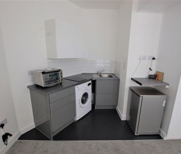 Studio to rent - Photo 4