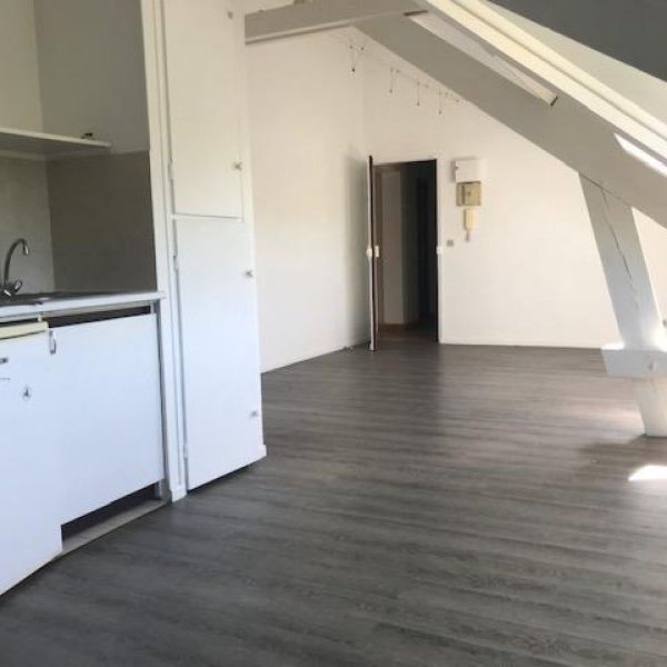 Location Appartement 1 pièce 24m² IGNY 91430 - Photo 1