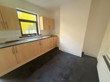 35 Silverstream Gardens, Belfast BT14 8GS - Photo 4