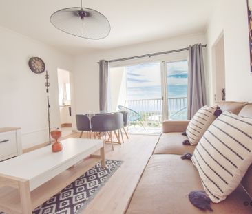 Location Appartement 5 pièces 90m² LE TAMPON 97430 - Photo 1