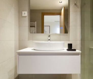 Calle del Doctor Fleming, Madrid, Community of Madrid 28036 - Photo 6