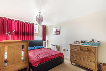 1 bedroom flat to rent - Photo 4