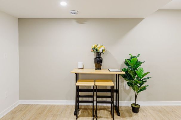 For Lease - 194 Willow Creek Circle, Barrhaven, Ontario - Photo 1