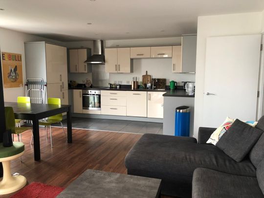 Room in a Shared Flat, Hay Currie Street, E14 - Photo 1