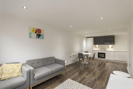 2 bedroom apartment to rent - Photo 3