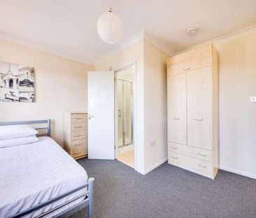 Warwick Road, Canterbury, CT1 - Photo 5