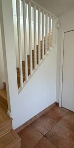 3 Bedroom TOP LEVEL Home! Central Location at 124/224th - PET FRIENDLY - Photo 3