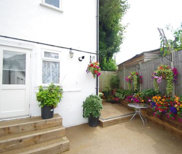 1 bedroom terraced house to rent - Photo 4