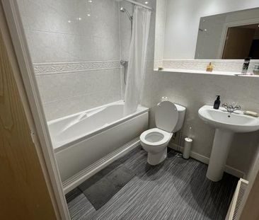 2 bedroom flat to rent - Photo 5