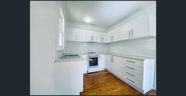 RENOVATED THREE BEDROOM HOME IN OXLEY VALE - Photo 1