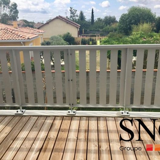 T3 AVEC BALCON ET PARKING - Photo 1