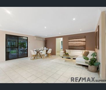 SIMPLY STUNNING IN HILLTOP SANCTUARY -SBH State School Catchment ! - Photo 1