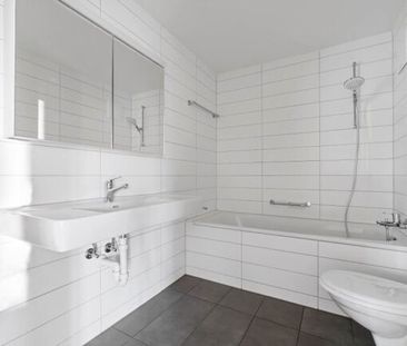 1st free monthly rent 3.5-room apartment in the heart of Busswil - Photo 4
