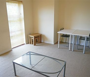 2 Bedroom Apartment - Photo 1