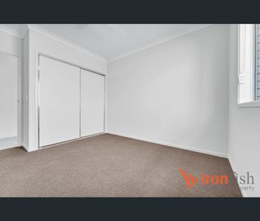 66 Mount Mitchell Street, Park Ridge, Qld 4125 - Photo 4