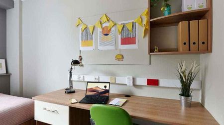 Classic Shared Apartment - Photo 3