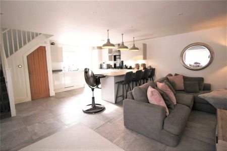 1 Bedroom House - Chalice Court, Hedge End - Photo 2