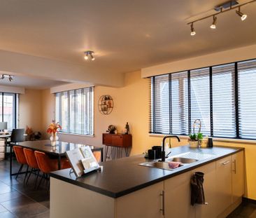 Ruim 2-slaapkamer appartement met terras te Turnhout. - Foto 2