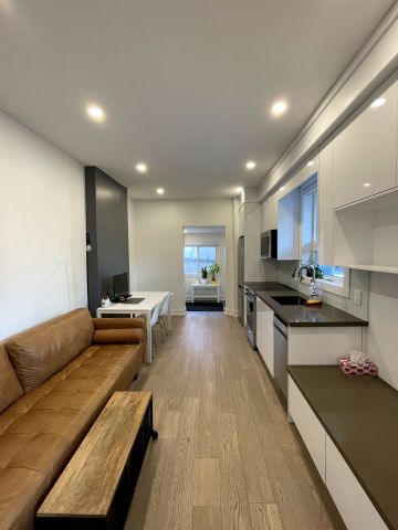 For Lease - 17 Claremont Street Unit# Back, Toronto, Ontario - Photo 2