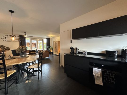 Te huur: Huis Boris Pasternak-erf in Dordrecht - Photo 1