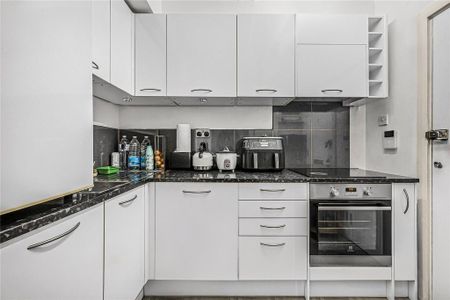 Studio to rent - Photo 5