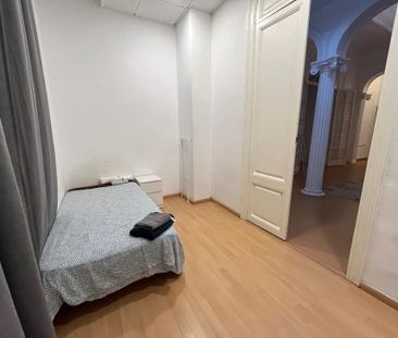 Carrer de Casp, Barcelona, Catalonia 08010 - Photo 3