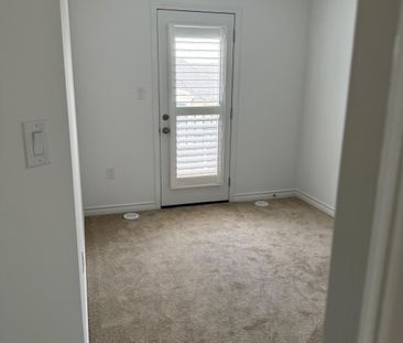 For Lease - 1575 Denison Place, Milton, Ontario - Photo 3