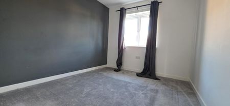 3 bedroom House To Let - Photo 5