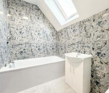 1 bedroom duplex to rent - Photo 2