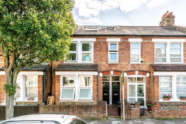 3 bedroom maisonette to rent - Photo 1