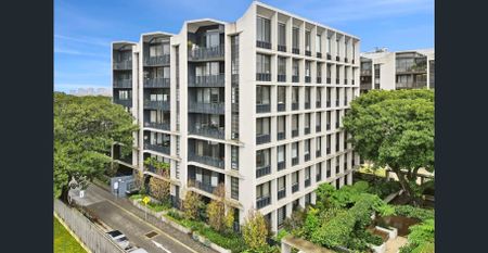 A Unique Fusion of Luxury & Convenience - Photo 5