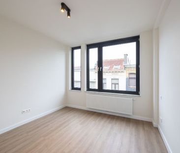 Appartement te huur - Photo 2