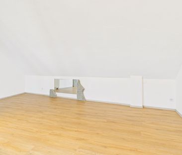 Unique 2.5-room apartment in Büren an der Aare - Foto 1