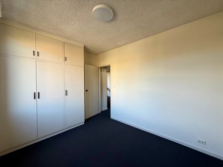 5/30 Westbury Street ST KILDA EAST - Photo 3