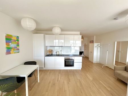 Schöne 1-Zi.-Wohnung im 5. OG mit Blick in den Innenhof - Foto 4