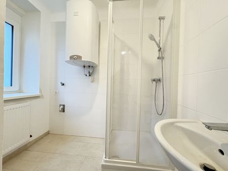 Neu saniert, Erstbezug + Loggia - Foto 2