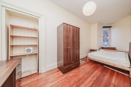 4 bedroom house to rent - Photo 4